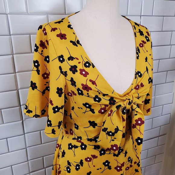 BCBGENERATION | FLORAL TIE FRONT OPEN BACK  MUSTARD DRESS WOMEN'S SIZE S… - Picture 5 of 17